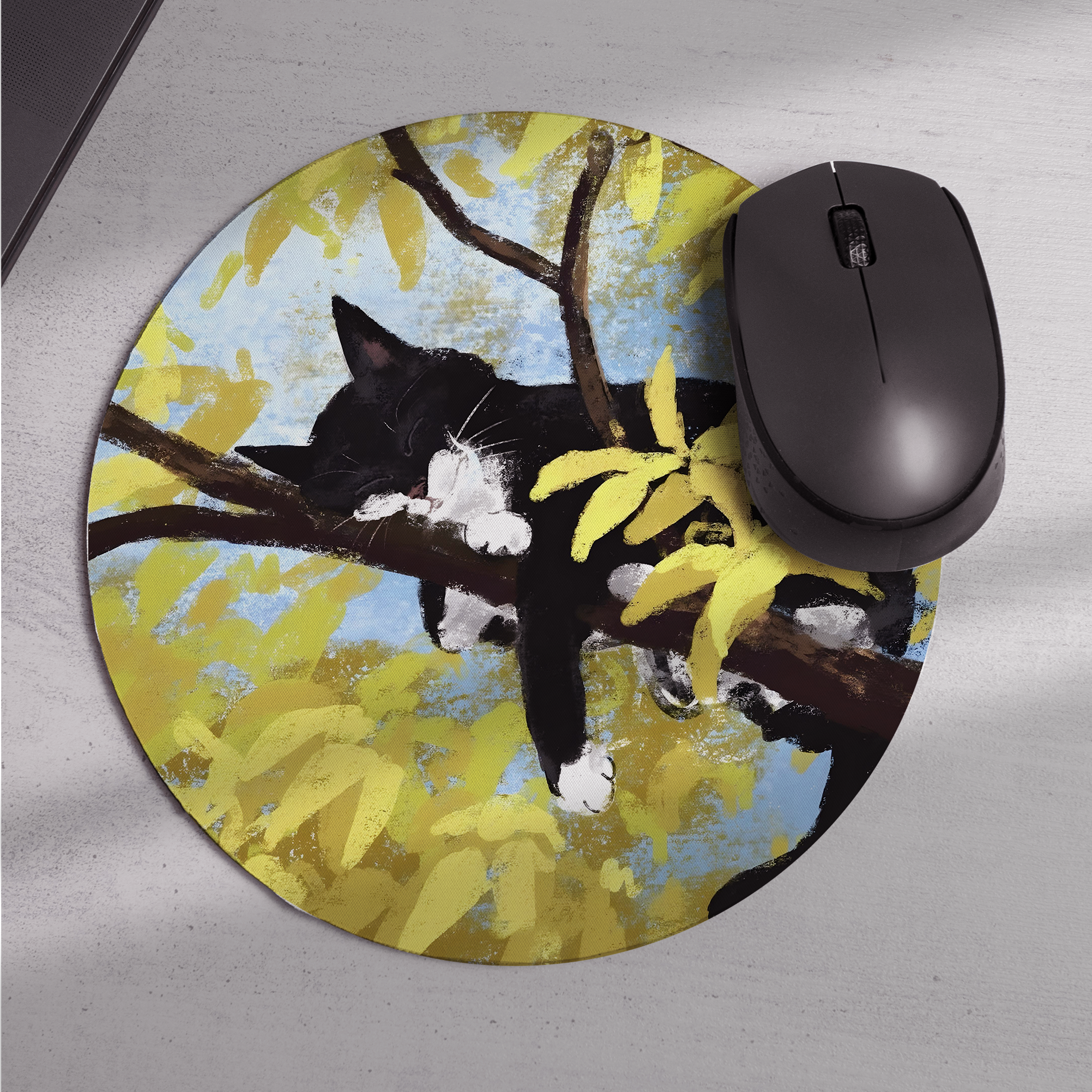 猫咪树上休憩鼠标垫-2